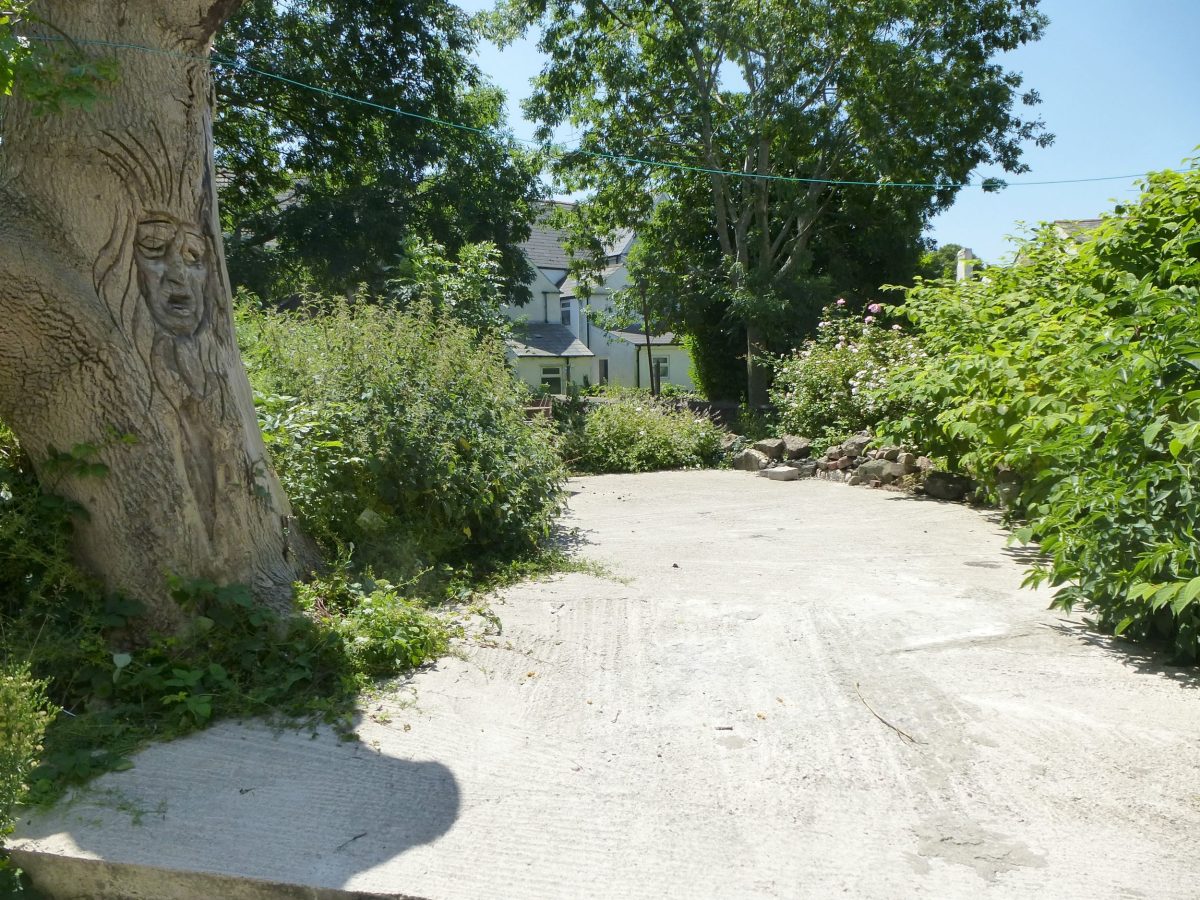 Mundy Place