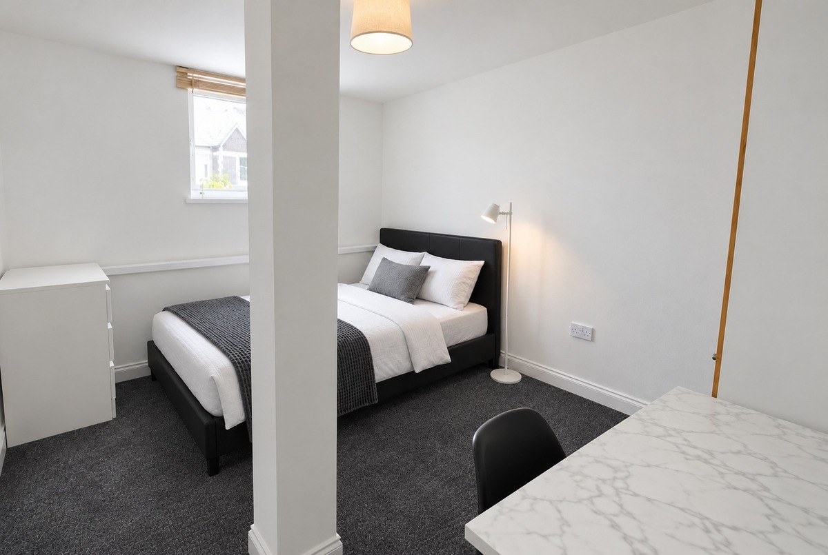 Woodville Road, Flat 2