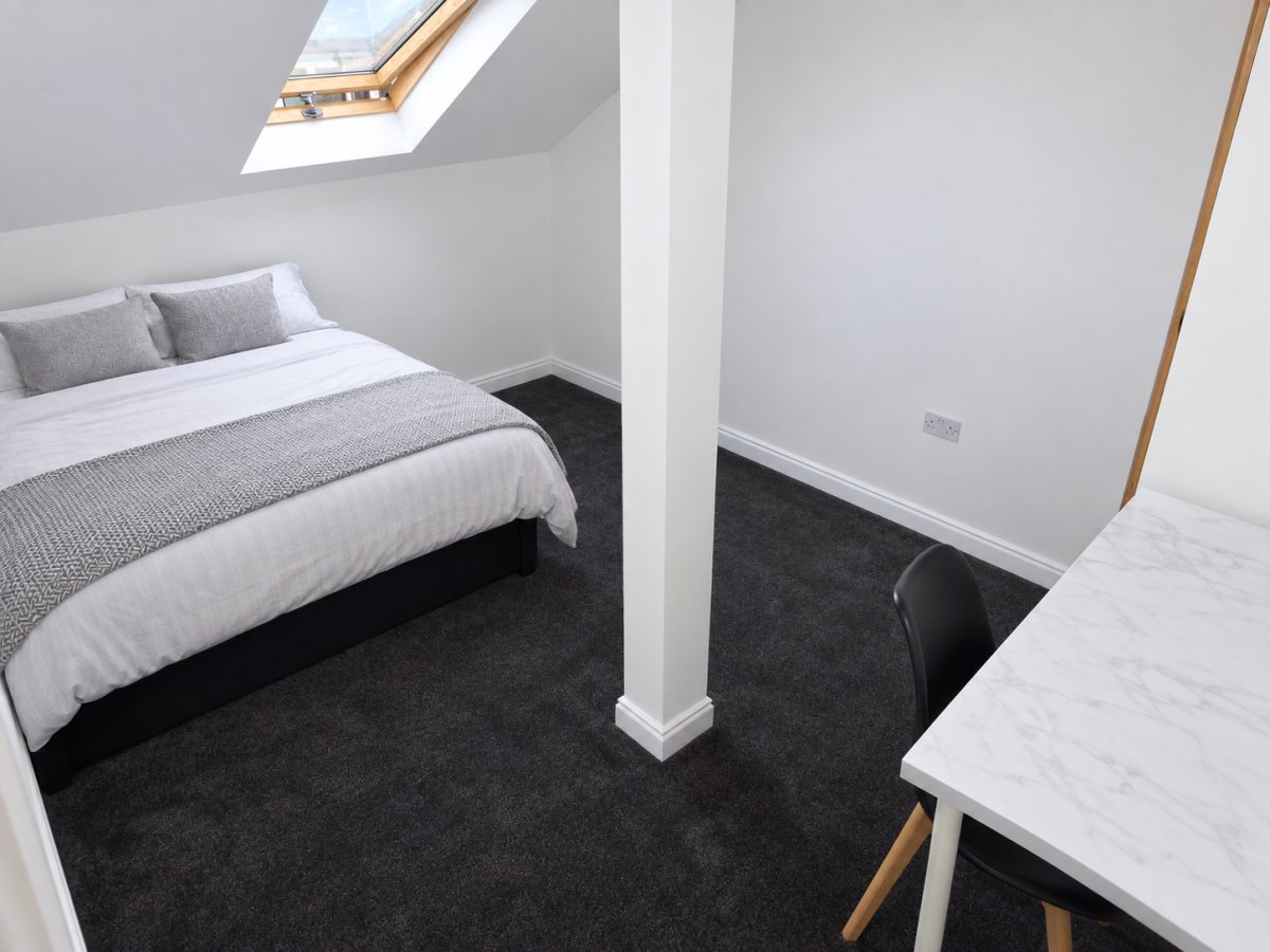 Woodville Road, Flat 4