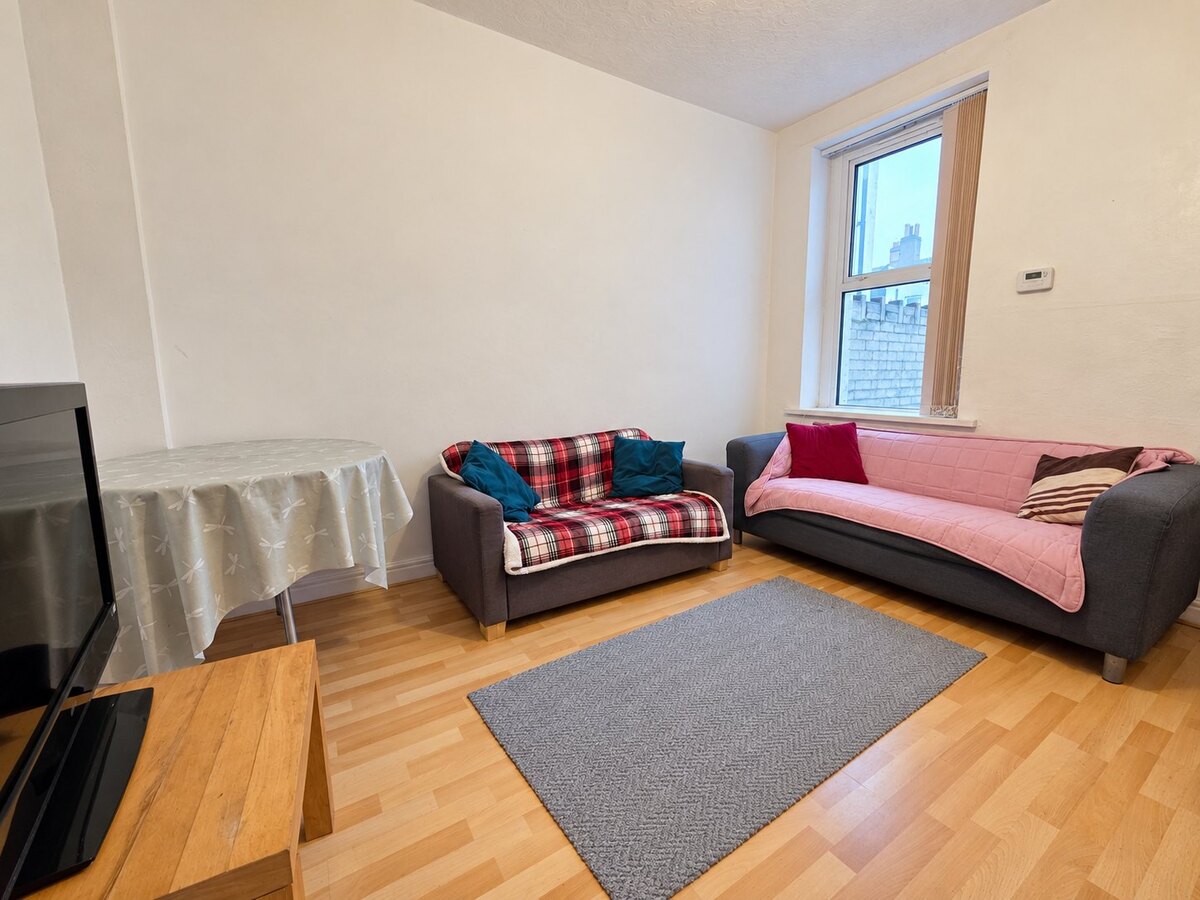 Inverness Place