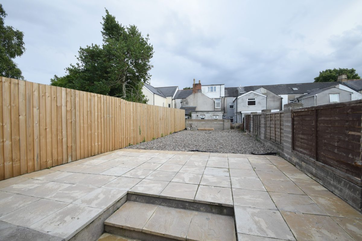 Wyeverne Road