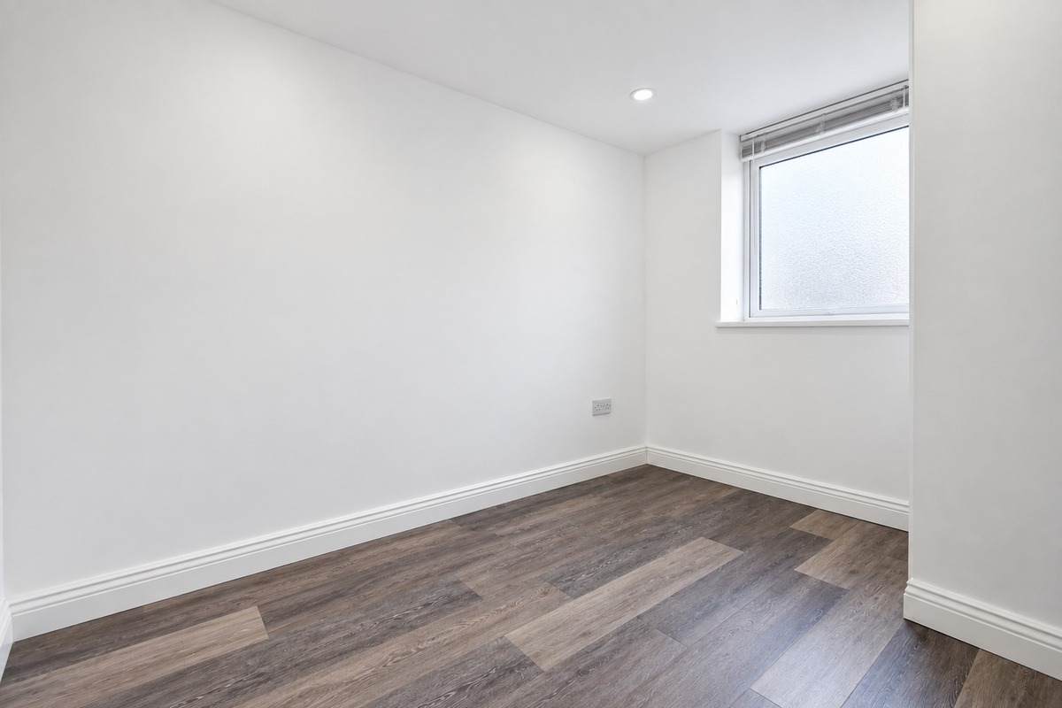 2 Bedroom Flat