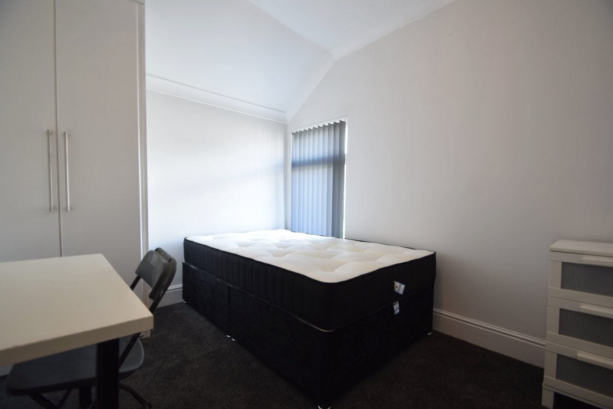 Glenroy Street