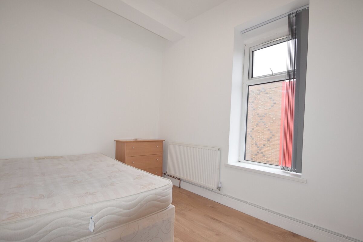 Flat 2, City Road