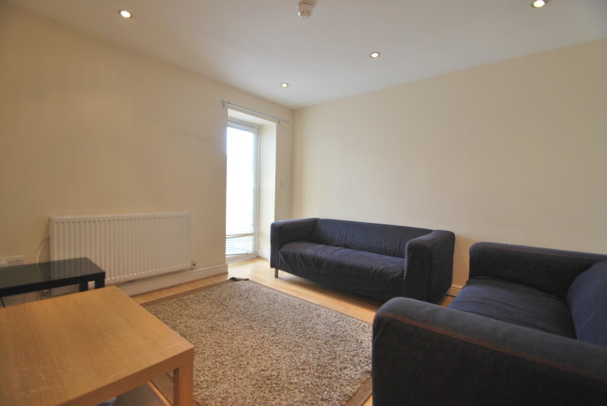 Flat 1, Salisbury Road