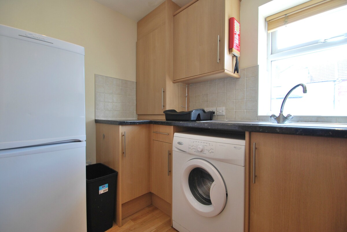 Flat 1, Salisbury Road