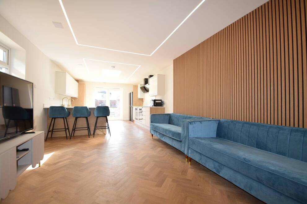 Room at Wyeverne Road